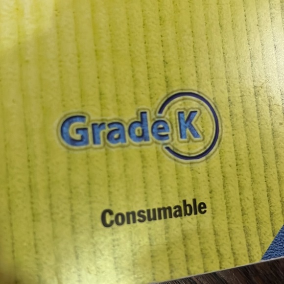 Kindergarten grade K reader’s & writer’s notebook school practice workbook - Picture 4 of 13